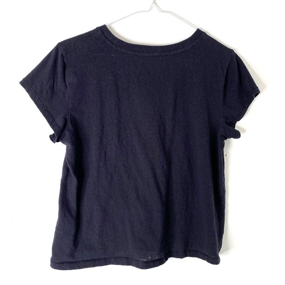 Abercrombie & Fitch Black Graphic Cropped Tee - Picture 4 of 4